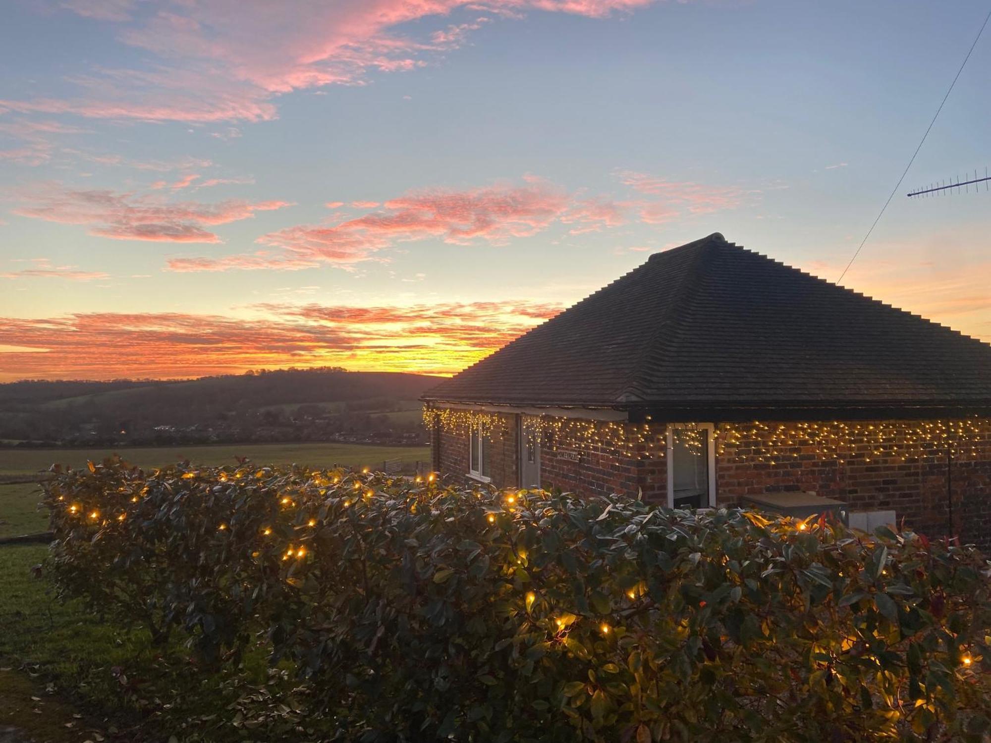 South Downs Rural Retreats Villa Worthing Bagian luar foto